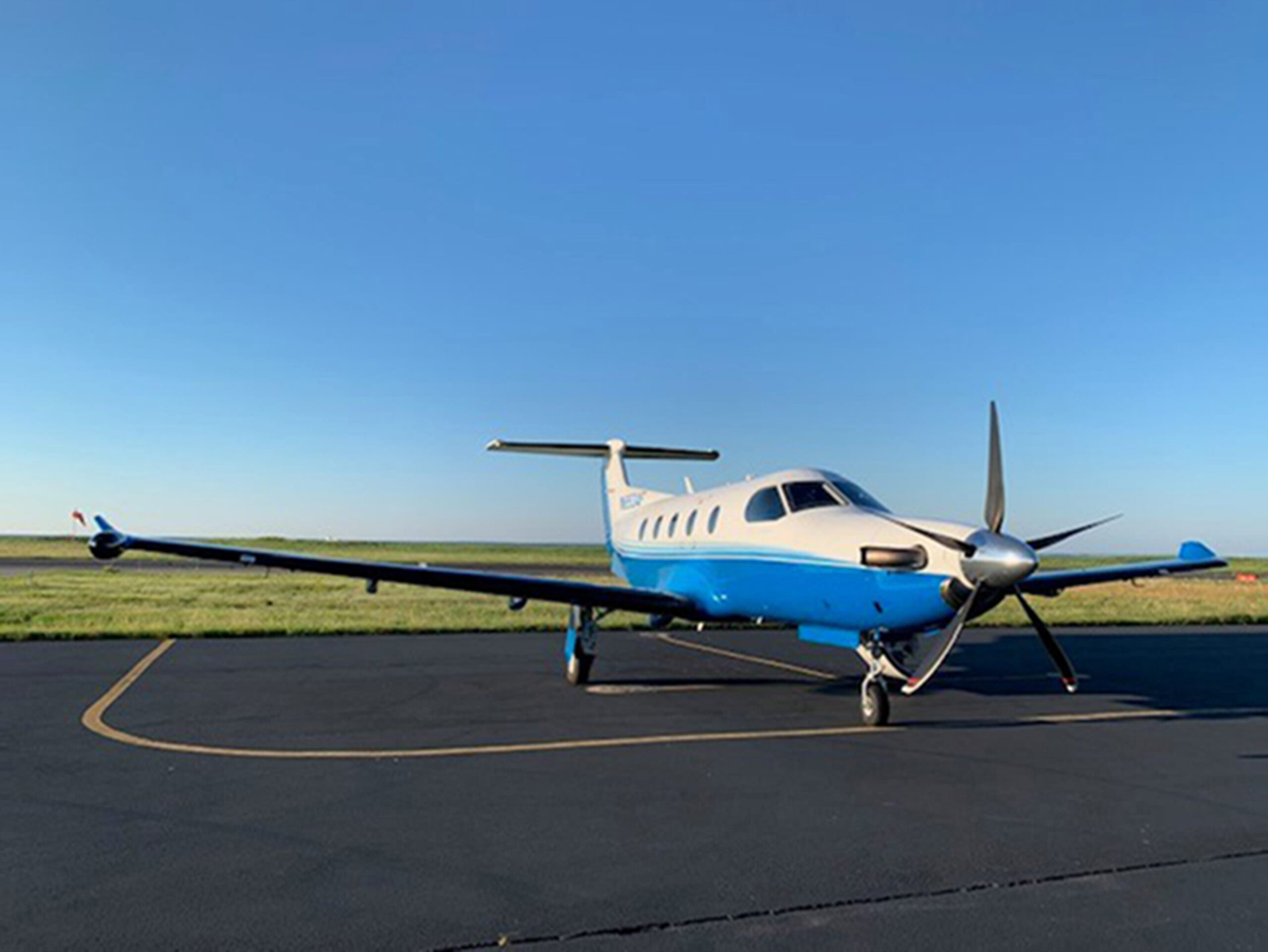 PC-12 in Fishers Island by Gerry Motta